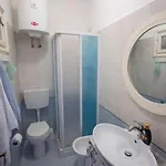 Bilocale Con Ampio Terrazzo דירה *