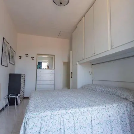 דירה Bilocale Con Ampio Terrazzo